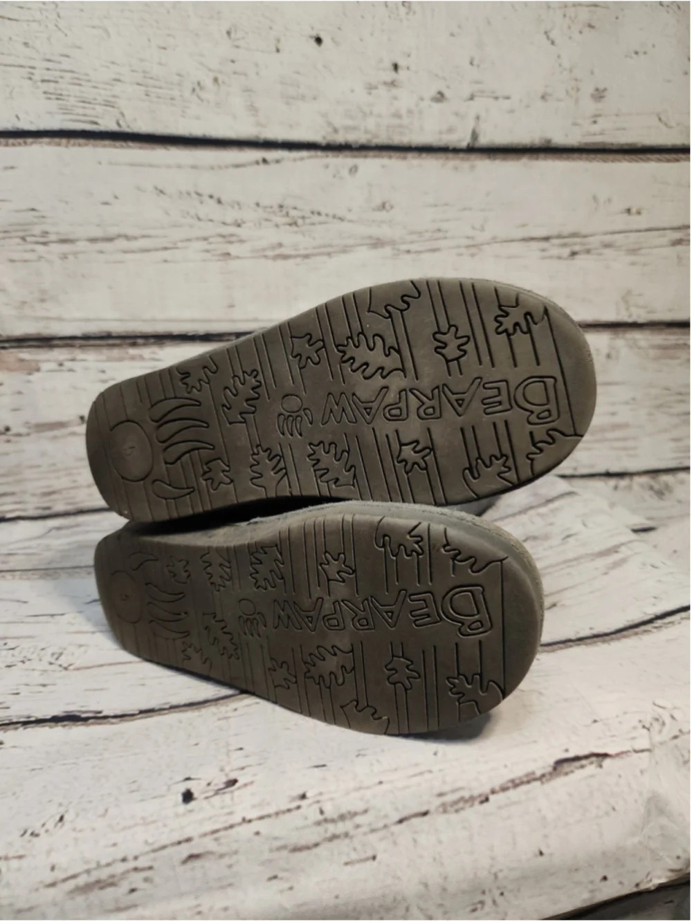 Bearpaw Suede Winter Boots sz 5-5.5